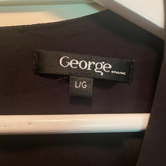 Black Sleeveless Asymmetrical Tiered Blouse, Size L - Picture 5 of 5